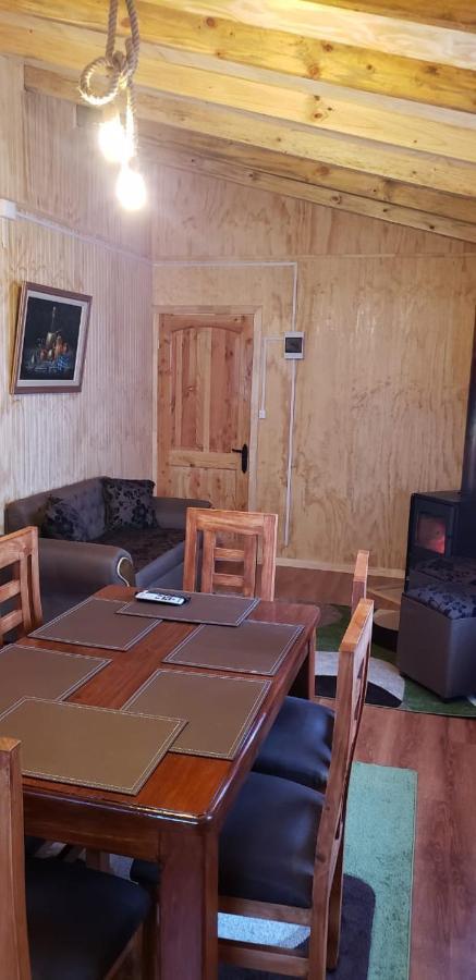 Cabanas P Y R Los Canelos Hornopirén Exterior foto